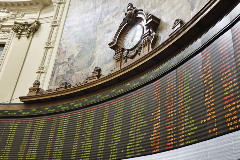 IPSA anota su primer récord de 2026 y se acerca a los 10.700 puntos