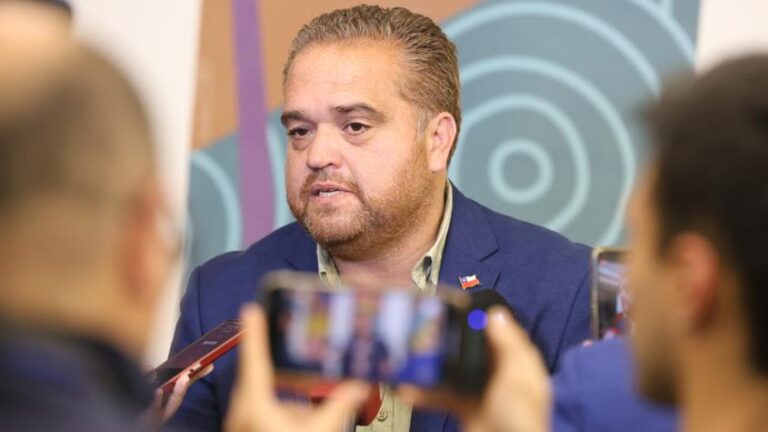 Gobernador Giacaman habría descartado trámite “exprés” para reactivar proyecto de cementerio en Penco