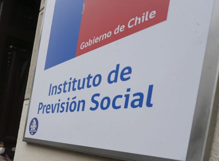 Gobierno: colombiana Ivonne Bueno pasa de la Asociación de AFP a la Subsecretaría de Previsión Social
