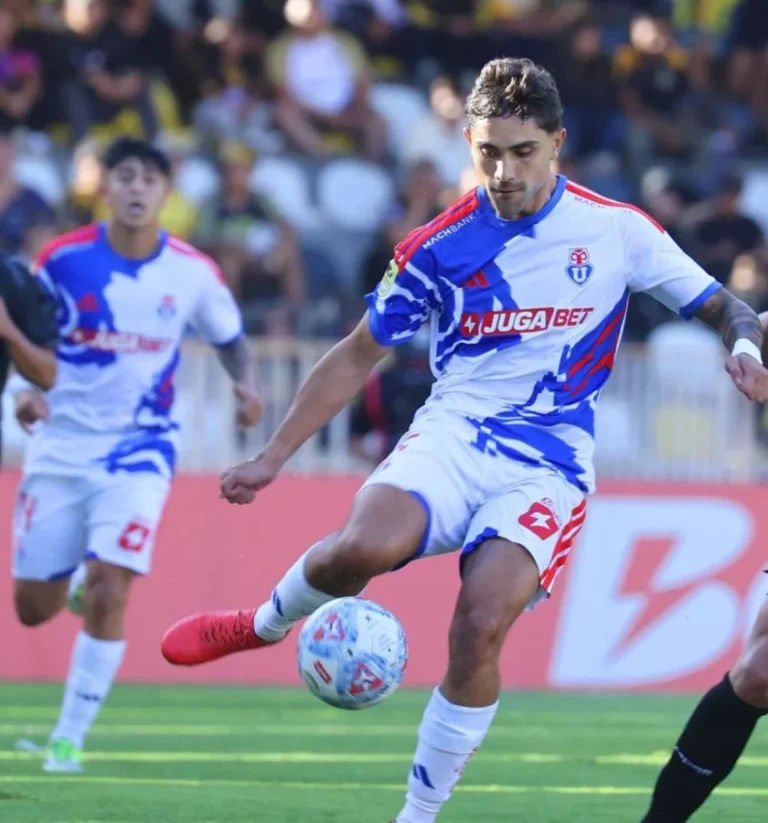 La U no pasa del empate: desperdició una ventaja de dos goles ante La Calera